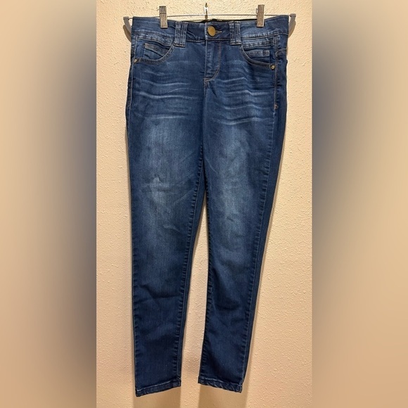 Democracy “Ab”‎ Technology Skinny Jeans - Size 4 - Picture 1 of 5